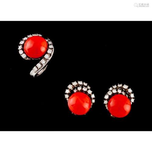 A ring and pair of earrings set