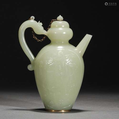 Qing Dynasty,Hetian Jade Beast Pattern Pot