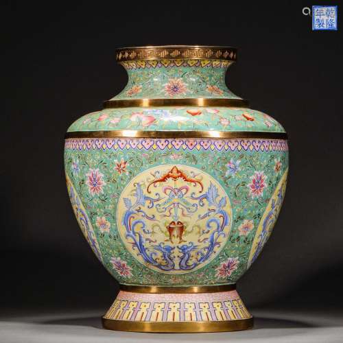 Qing Dynasty,Painted Enamel Flower Vessel