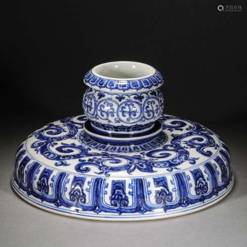 Ming Dynasty,Blue and White Flower Tea Cup