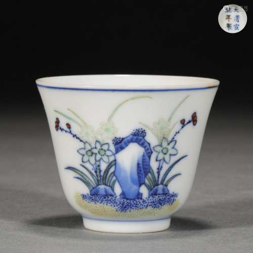 Qing Dynasty,Blue and White Flower Cup