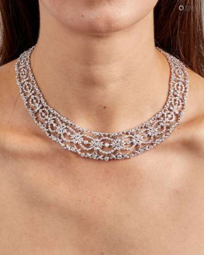 A DIAMOND NECKLACE