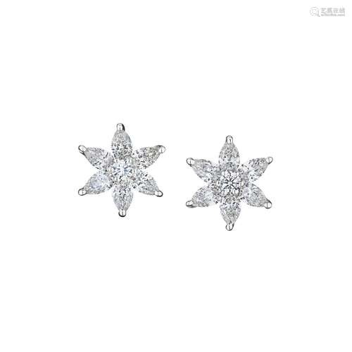 A PAIR OF DIAMOND EARRINGS