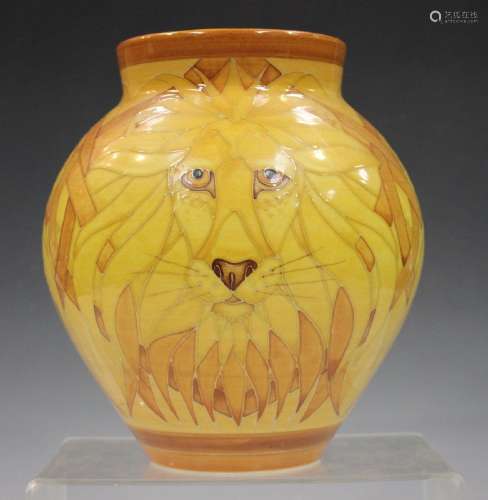 A Dennis China Works Lion vase, dated 2000, desi