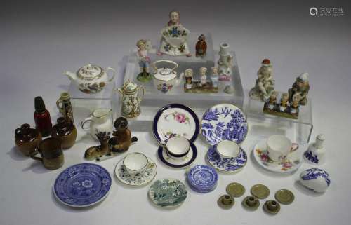 A mixed group of pottery and porcelain miniature