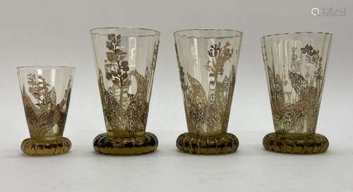 Quatre verres fumés à décor floral Art Nouveau, Gallé E. Nan...