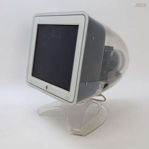 Écran CRT en plexi par Apple - Moniteur autonome Apple studi...