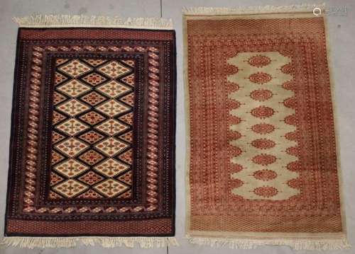 Deux tapis orientaux noués à la main 170x 130 + 180 x 125