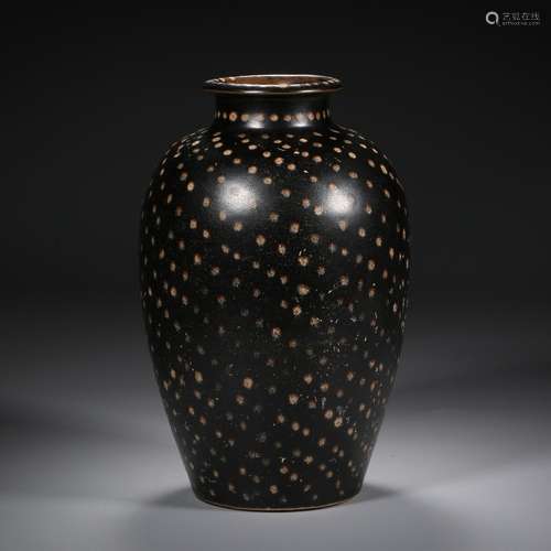 Ming dynasty or earlier of China,Jizhou Kiln Bottle