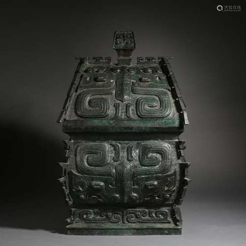 Ming dynasty or earlier of China,Bronze Square Yi