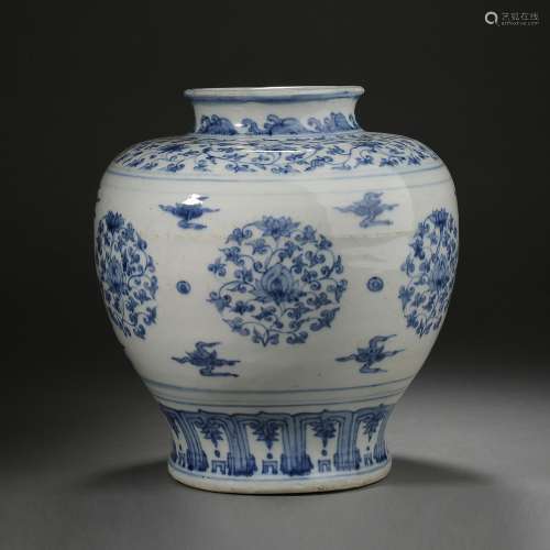 Ming Dynasty of China,Blue and White Flower Jar