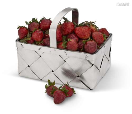 A SILVER BERRY BASKET