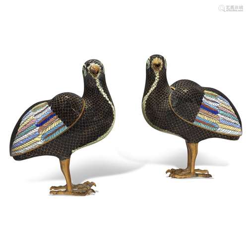 A PAIR OF CHINESE CLOISONNÉ ENAMEL FIGURES OF QUAILS