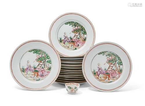 A SET OF EIGHTEEN FAMILLE ROSE 'CHERRY PICKERS' PLAT...