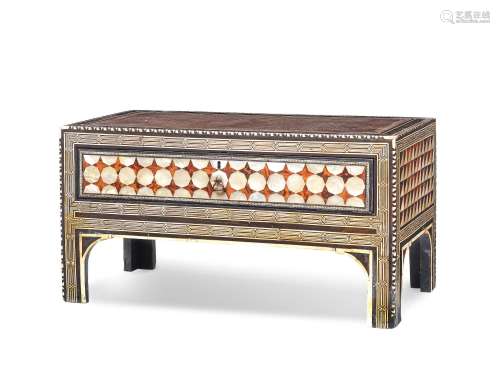 【Y】An Ottoman tortoiseshell and mother-of-pearl inlaid wood ...