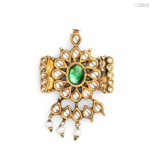 【*】A gem-set gold turban ornament North India, 20th Century