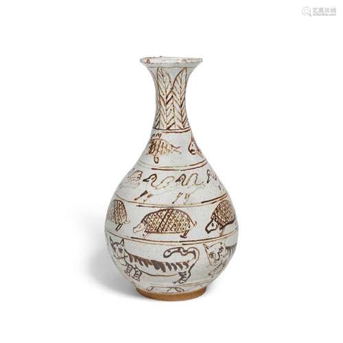 MICHAEL (BORN 1937) AND MAGDALENA FRIMKESS (BORN 1929) Vase1...