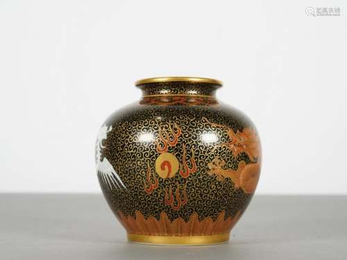 Chinese Famille Rose Gilt Phoenix Jar