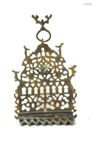 Antique Brass Khanooka Lamp