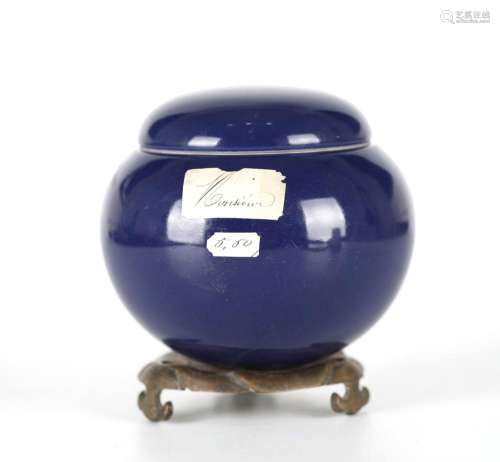 Chinese Blue Glazed Covered Jar