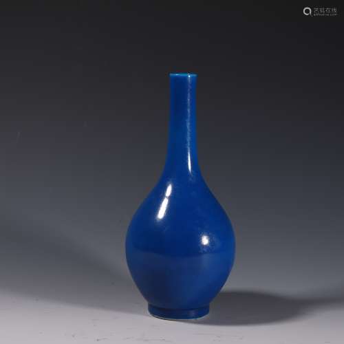 清 孔雀藍釉瓶