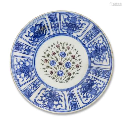 A SAFAVID BLUE AND WHITE POTTERY DISH KIRMAN, SOUTH EAST IRA...