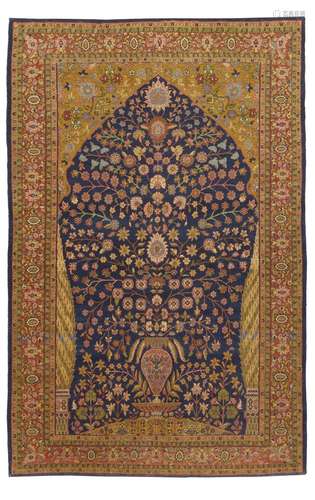 A FEREGHAN PRAYER RUG WEST PERSIA, CIRCA 1880