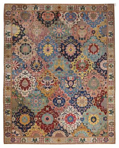 A PETAG TABRIZ CARPET NORTH WEST PERSIA, CIRCA 1920