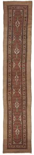 A SARAB RUNNER WEST PERSIA, CIRCA 1880