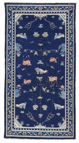 A NINGXIA CARPET NORTH CHINA, LATE 18TH CENTURY