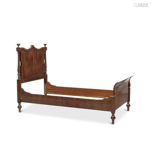Bed  19th-20th Century