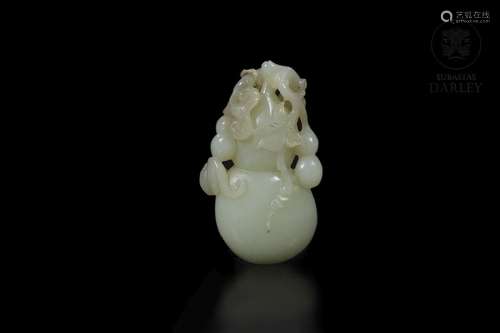 Celadon jade 'Hulu' figure, Qing dynasty