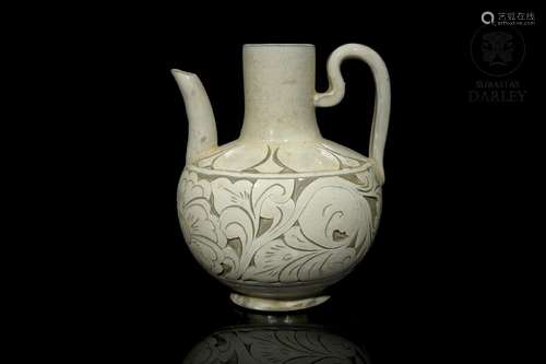 A "Cizhou" glazed pottery jug, Northern Song dynas...