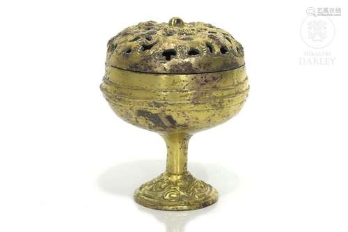 Censer of gilded bronze, 20th Century