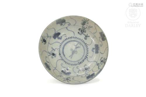 Chinese enameled pottery plate, 20th Century