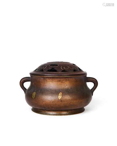 A CHINESE GOLD SPLASHED BRONZE CENSER, XUANDE MARK, 17TH CEN...