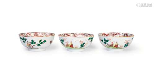 THREE CHINESE FIGURAL BOWLS, QIANLONG PERIOD (1736-1795)