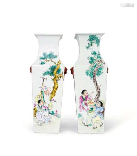 A PAIR OF CHINESE SQUARE VASES, REPUBLIC PERIOD