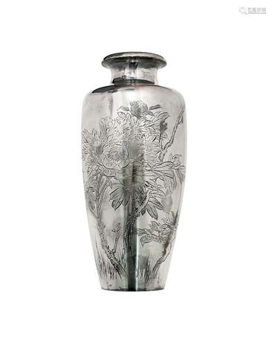 SHOUMIN: A SOLID SILVER JAPANESE VASE, MEIJI PERIOD (1868-19...