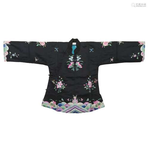 A BLACK-GROUND EMBROIDERED 'FLOWER' LADY'S ROBE