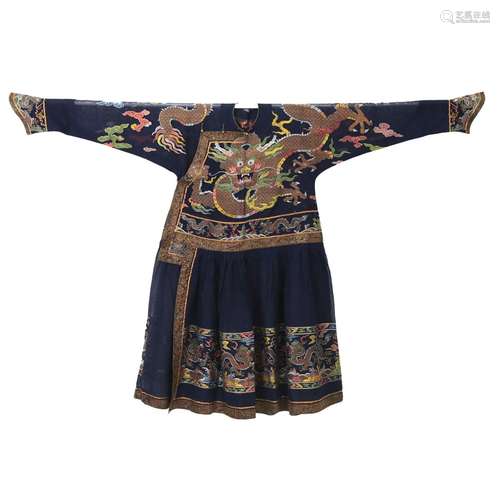 A BLACK-GROUND EMBROIDERED COURT ROBE