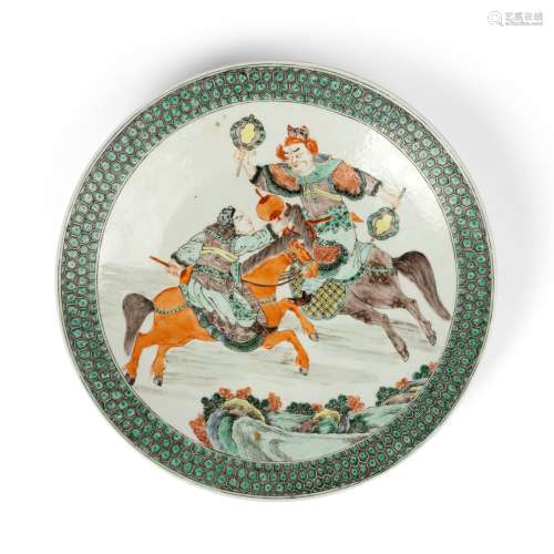FAMILLE VERTE 'CAVALRIES' CHARGER 19TH-20TH CENTURY