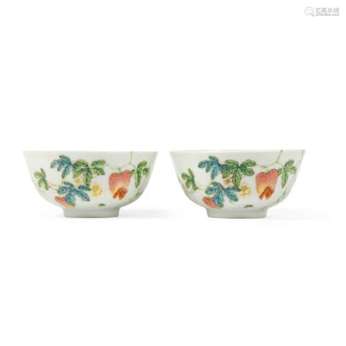 PAIR OF FAMILLE ROSE 'POMEGRANATES AND BUTTERFLIES' BOWLS GU...