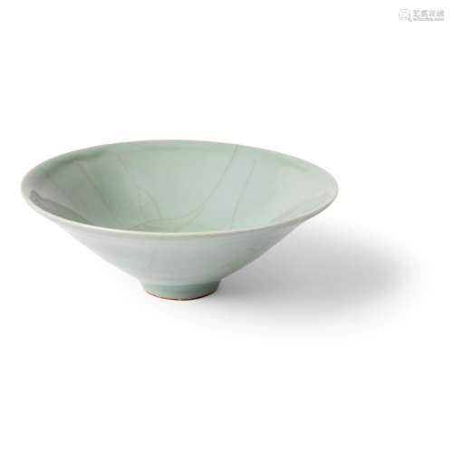 LONGQUAN CELADON-GLAZED TEA BOWL SOUTHERN SONG DYNASTY OR LA...