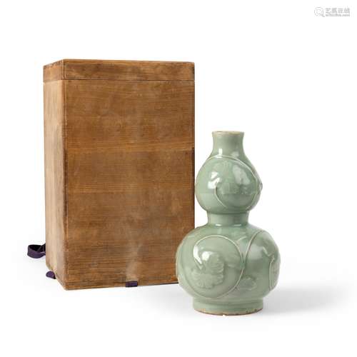 LONGQUAN CELADON RELIEF-DECORATED DOUBLE-GOURD VASE YUAN DYN...