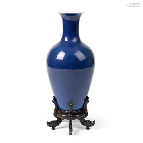 BLUE-GLAZED VASE QING DYNASTY, JIAQING MARK, 19TH CENTURY