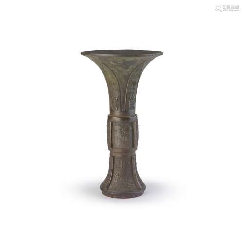 BRONZE ARCHAISTIC 'GU' VASE LATE MING TO QING DYNASTY, 17TH-...