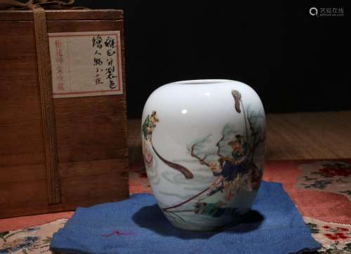 梅花草堂藏品CHINESE PORCELAIN FAMILLE ROSE FIGURES WATER JAR