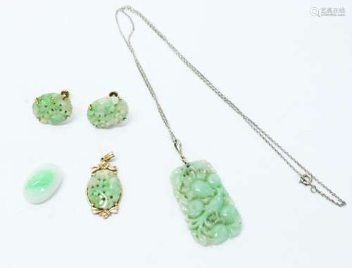 5 Chinese Green Jadeites; Earrings, 2 Pendants