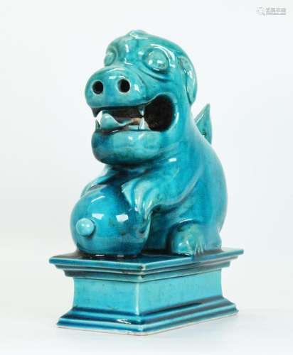 Chinese Turquoise Crackle Glazed Porcelain Fu Dog